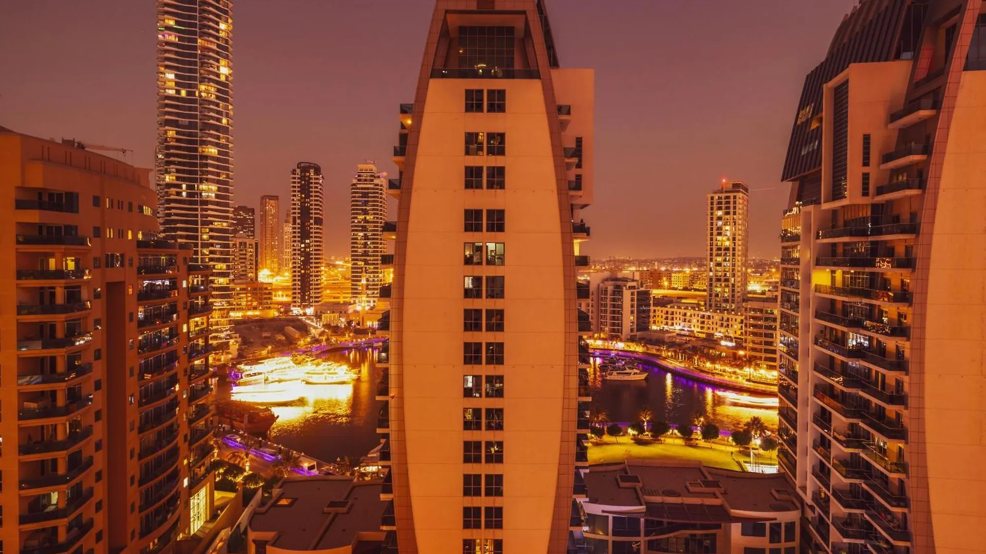 2Br Close To The Beach - Projector Nights Dubai