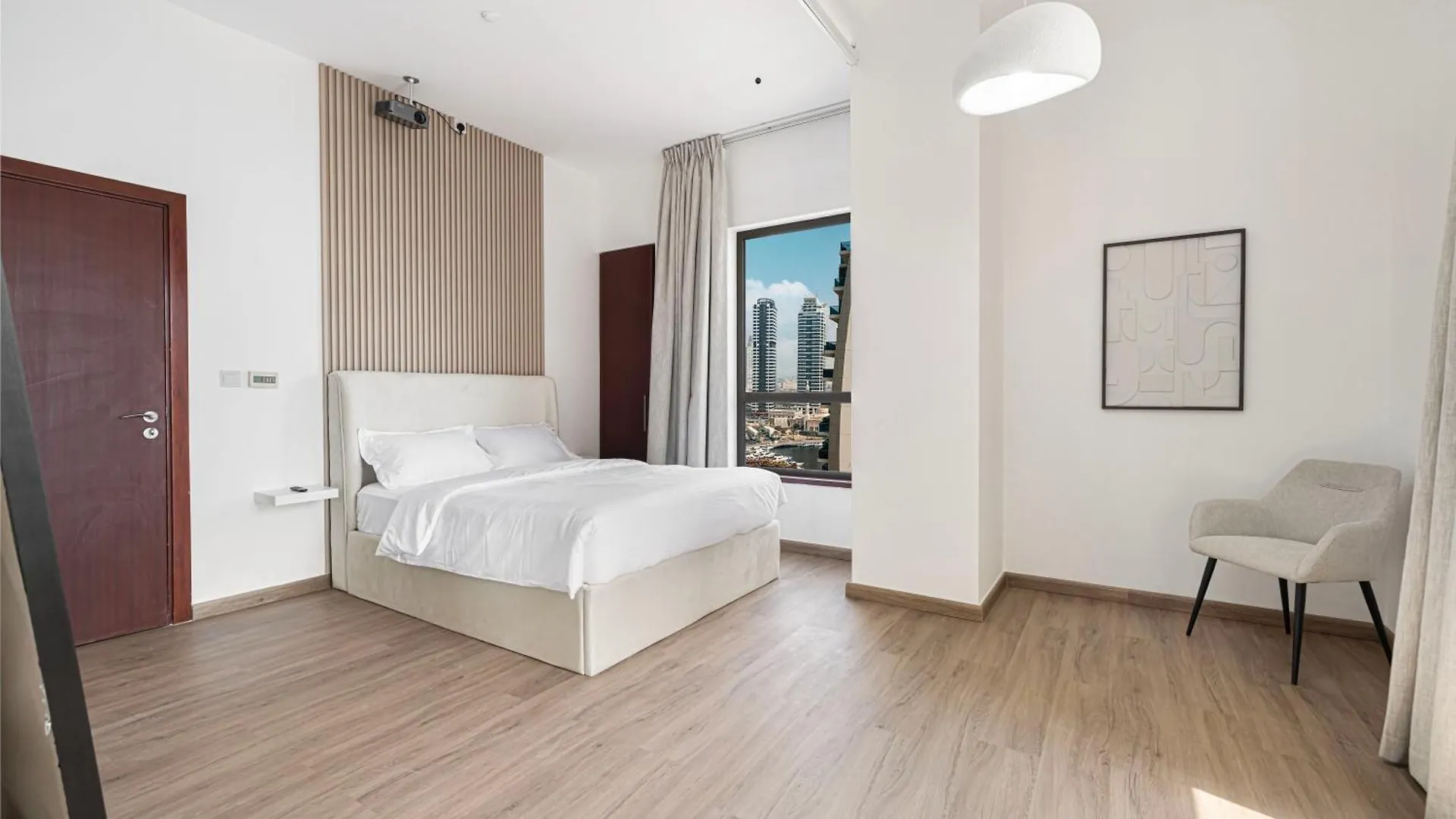 2Br Close To The Beach - Projector Nights Dubai Apartment