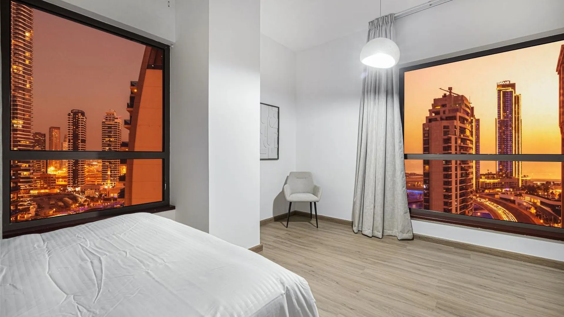 2Br Close To The Beach - Projector Nights Dubai Apartment