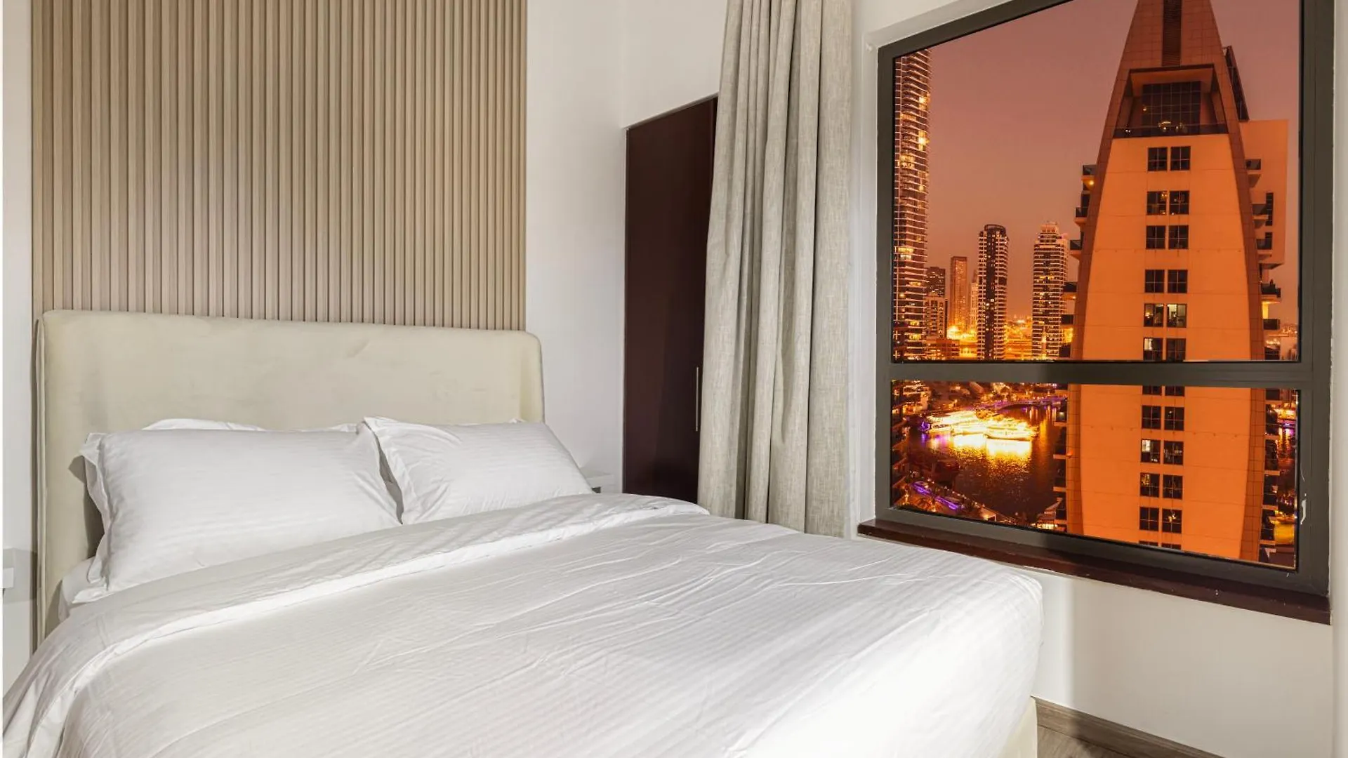 דובאי 2Br Close To The Beach - Projector Nights דירה