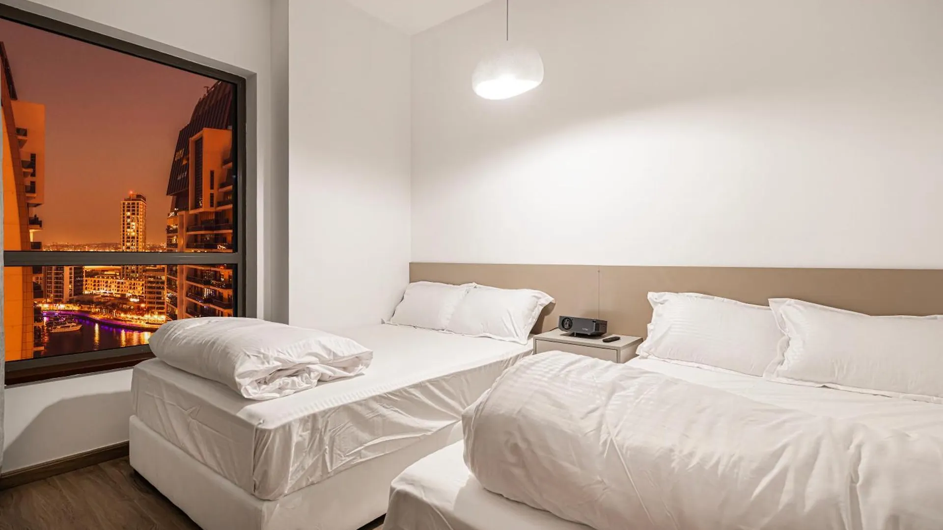 דירה דובאי 2Br Close To The Beach - Projector Nights